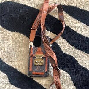 Louis Vuitton Black and Brown card holder and iPhone 15 cell phone case!